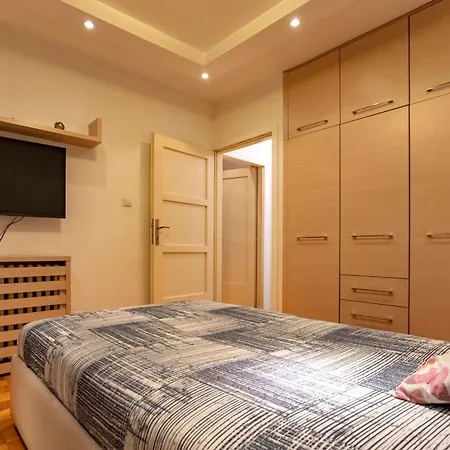 Echo Arena דירה *